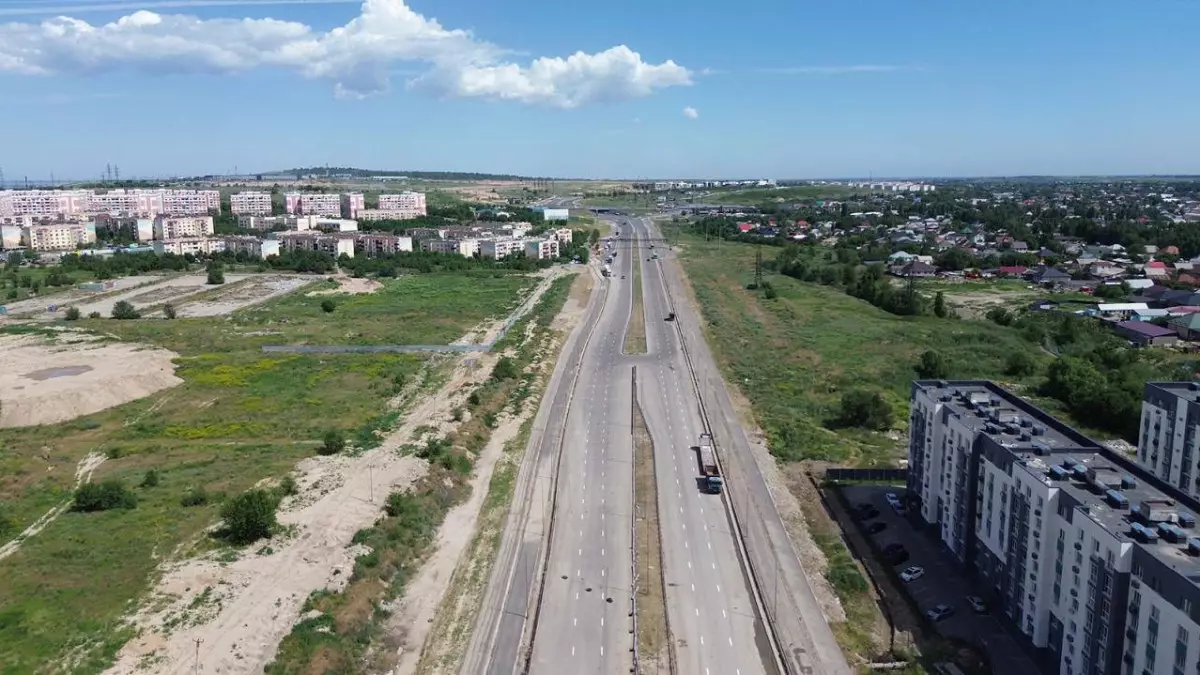 В Алматы открыли движение по новому участку улицы Саина
