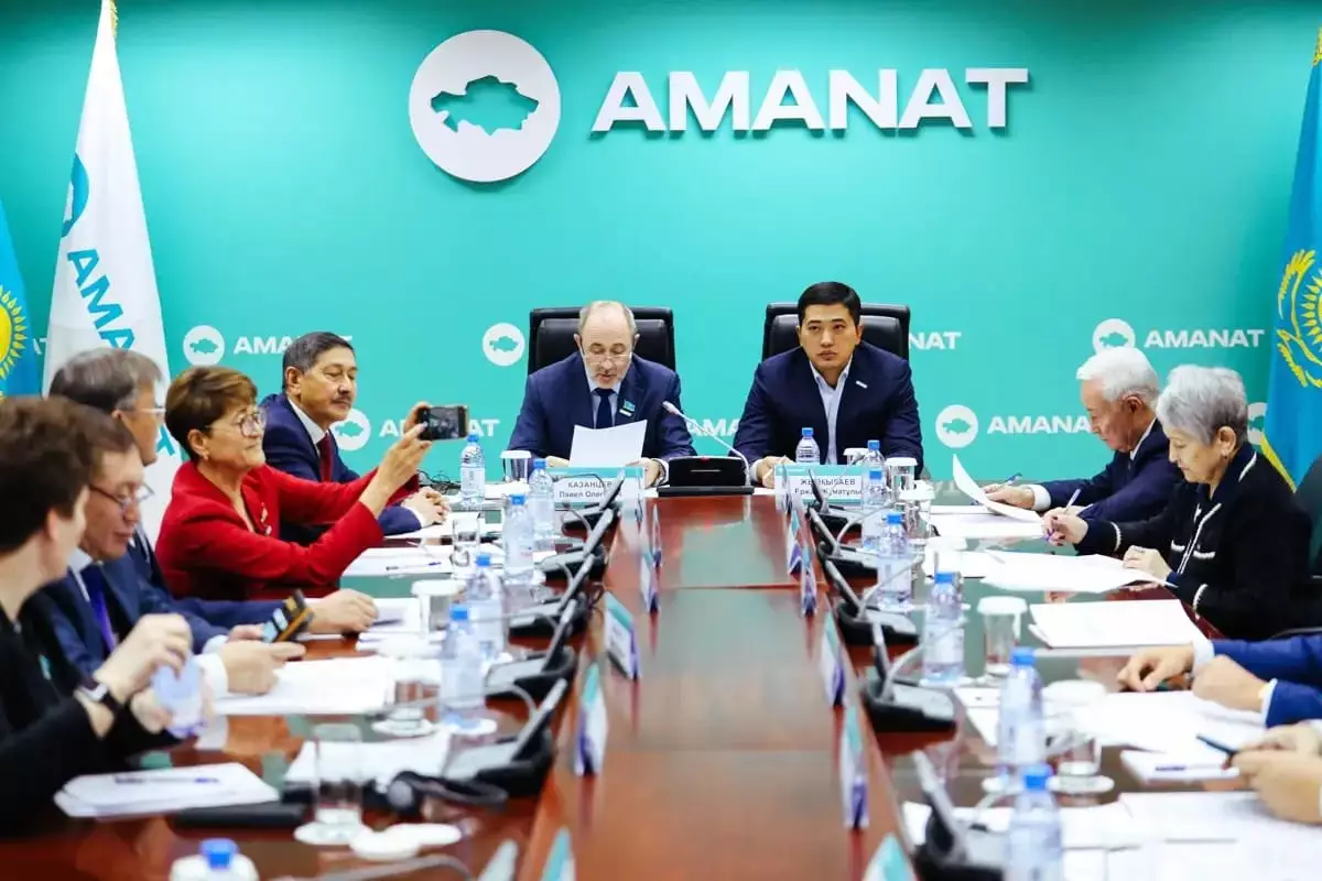 AMANAT партиясы «Әділетпен» бірігуі мүмкін