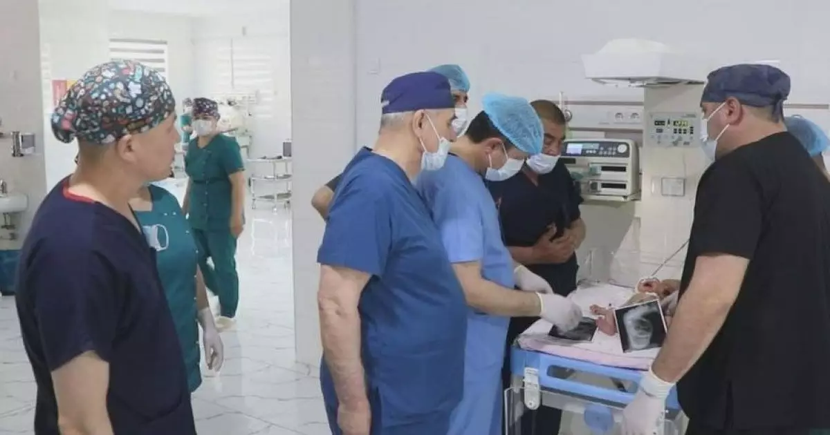  Туыстық некенің кесірі: Өзбекстанда төрт аяқты сәби дүниеге келді 