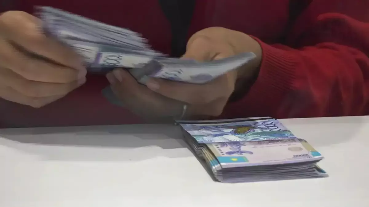 СҚО-да интернет-алаяқтар зейнеткердің 7 млн теңгесін иемденіп кеткен
