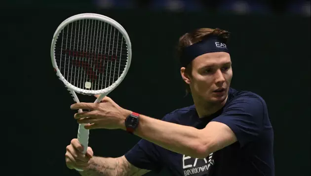 Александр Бублик прибыл в Штутгарт перед стартом турнира ATP-250