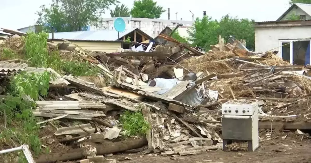  «От дома ничего не осталось»: семья потеряла мать и жильё после взрыва газа в Актобе 
