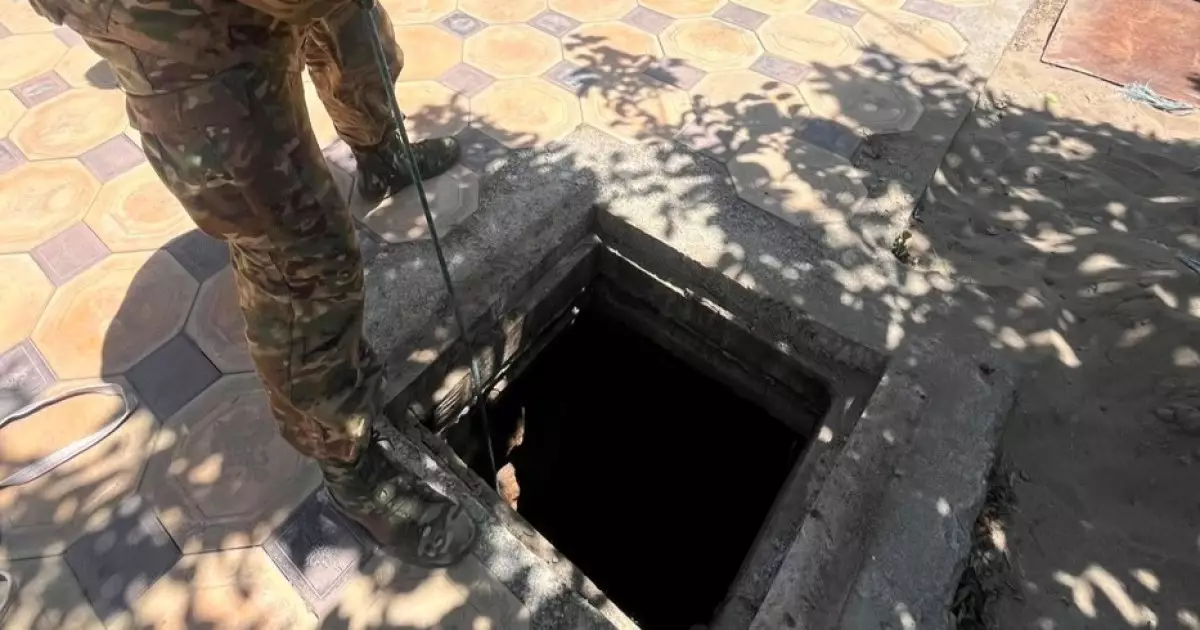   Шымкентте бала 12 метрлік құдыққа құлап кетті   