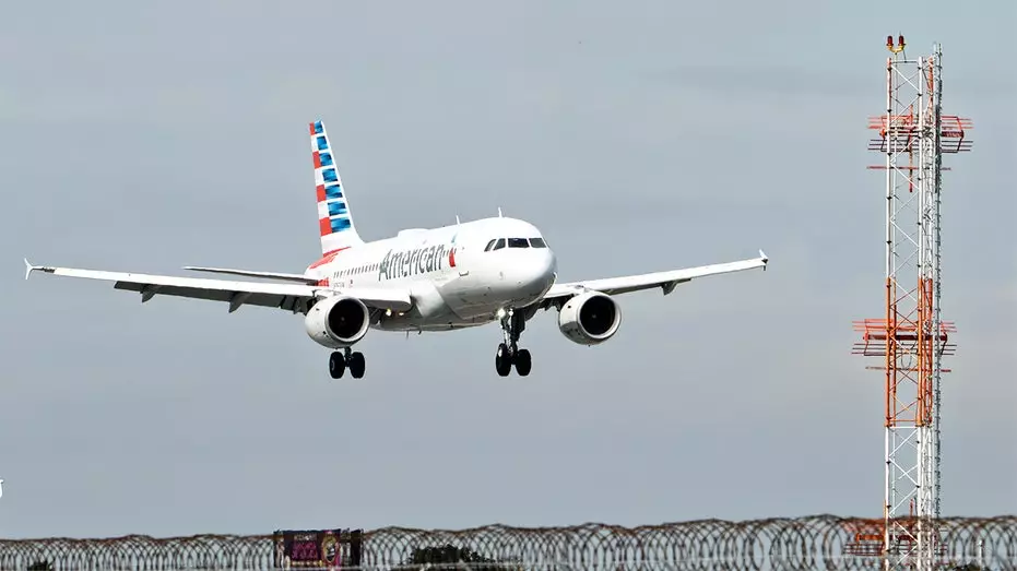 Авиакомпания American Airlines приостанавливает шесть внутренних маршрутов на фоне роста цен на топливо из-за конфликта с Ираном.