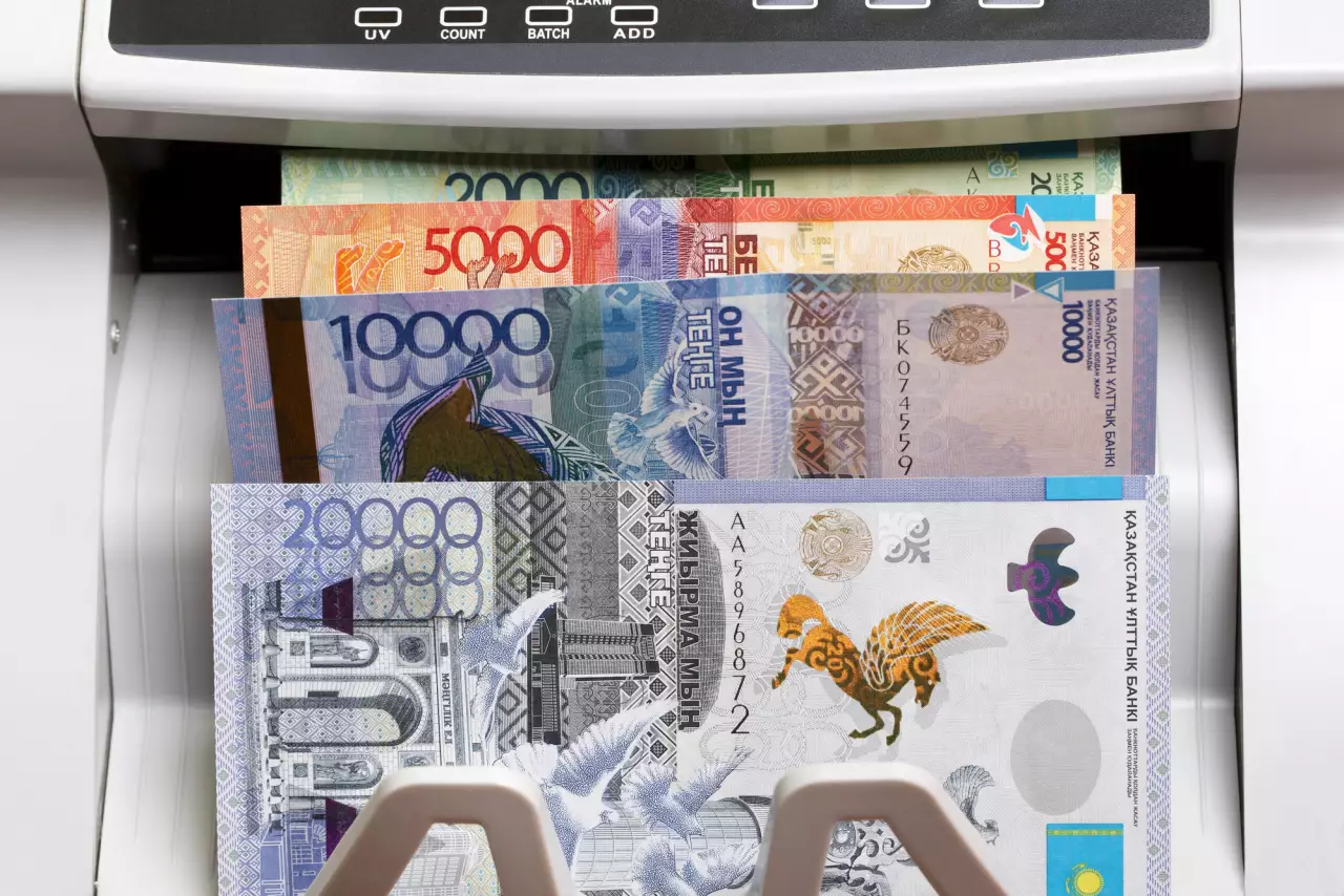 Что будет с тенге после снижения базовой ставки