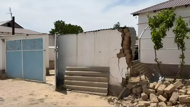 Женщина насмерть сбила беременную учительницу и двоих детей в Туркестанской области