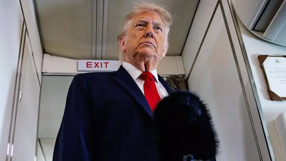 Трамп Иранмен келісім жасалса да, АҚШ байытылған уранды алып кететінін мәлімдеді