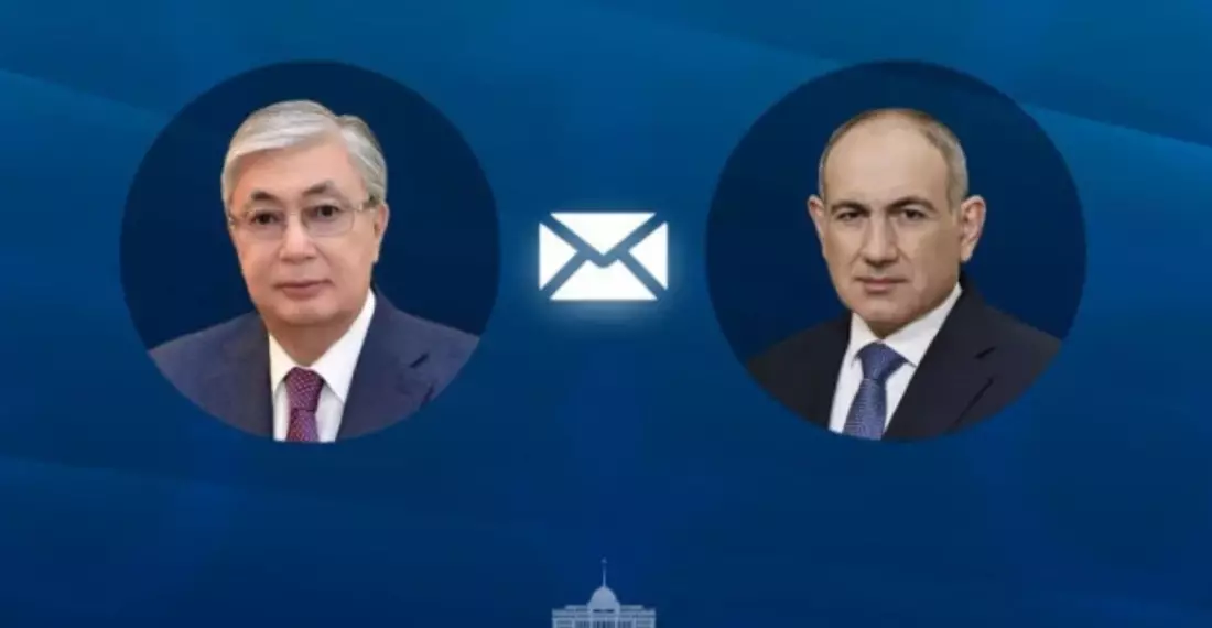 Президент Казахстана поздравил Пашиняна с победой на выборах в Армении.