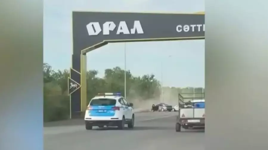  Полиция қуған көліктің жүргізушісі 14 жастағы бала болып шықты 
