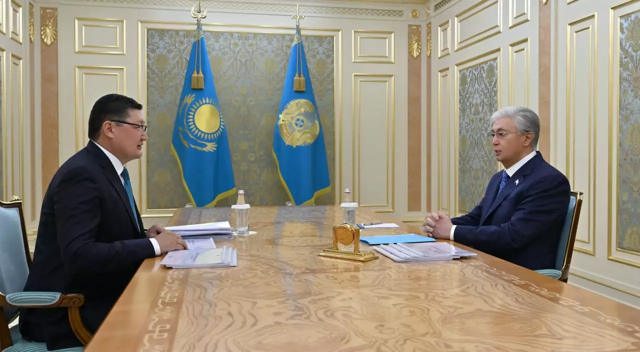 Тоқаев Абай облысының әкімін  қабылдады