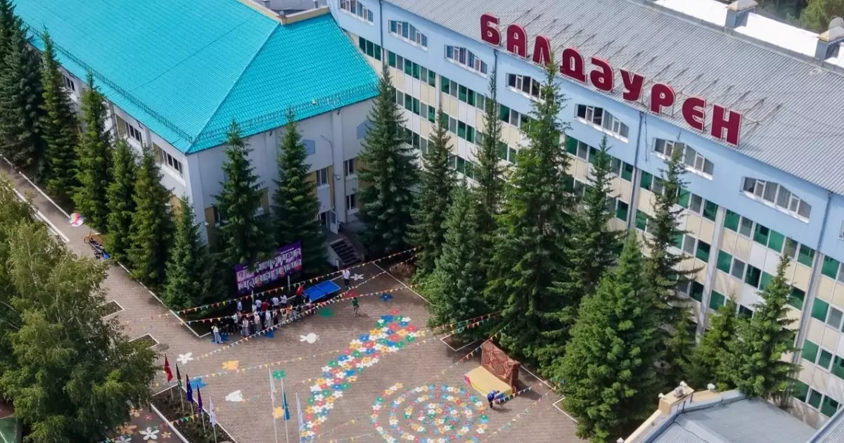  Қазақмыс қызметкерлердің балалары үшін жазғы демалыс маусымын ашты 