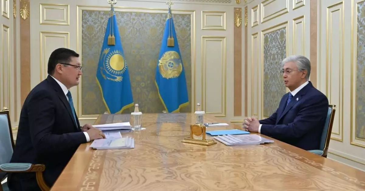  Мемлекет басшысы Абай облысының әкімі Берік Уәлиді қабылдады 