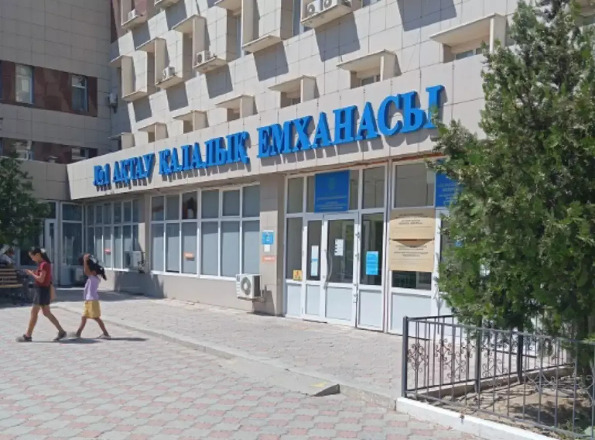 В Актау пожаловались на сбои Damumed и большие очереди в поликлиниках - новости на Lada.kz 09.06.2026