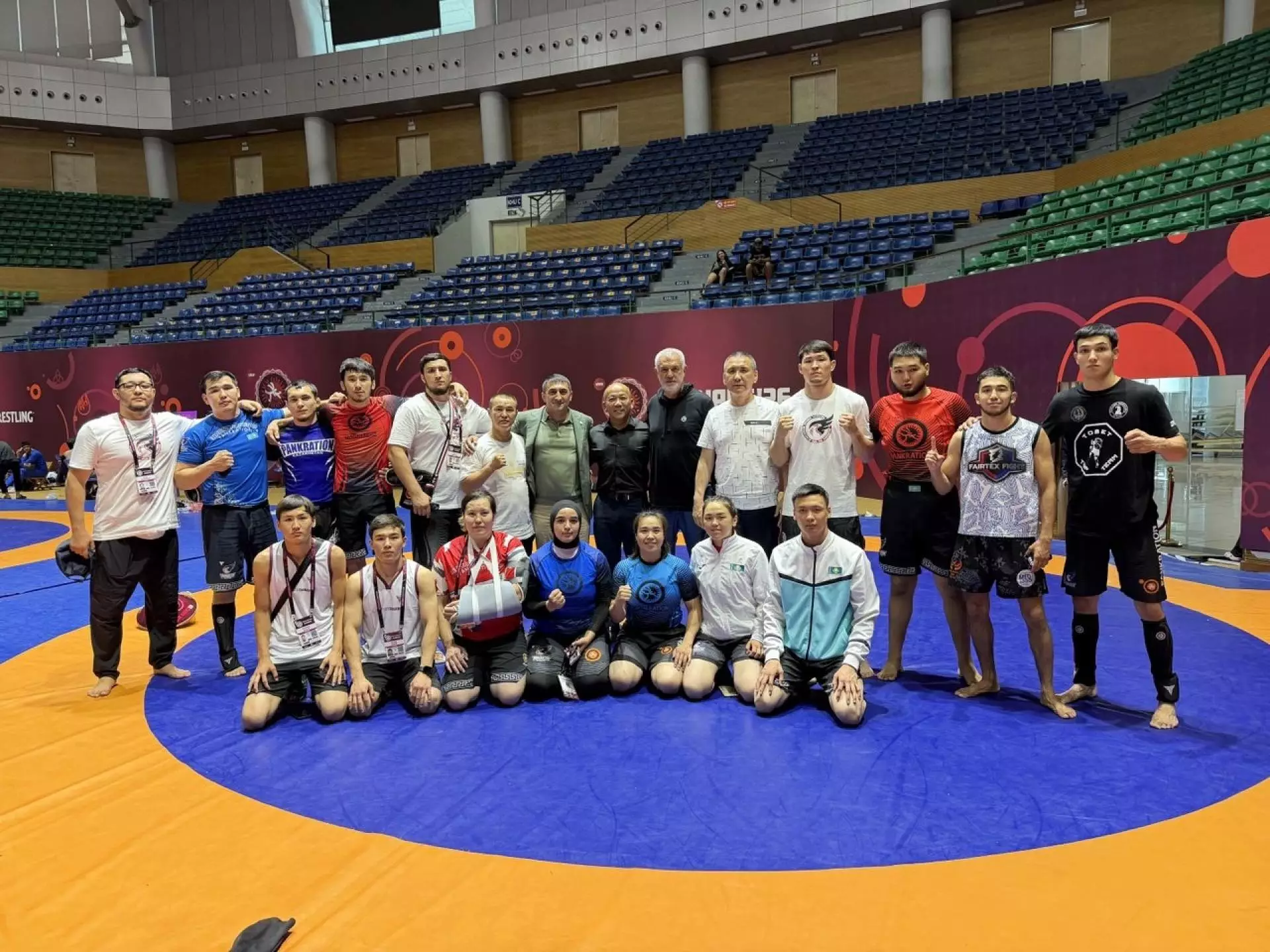 Казахстанская сборная по ММА стёрла в порошок соперников на Чемпионате Азии