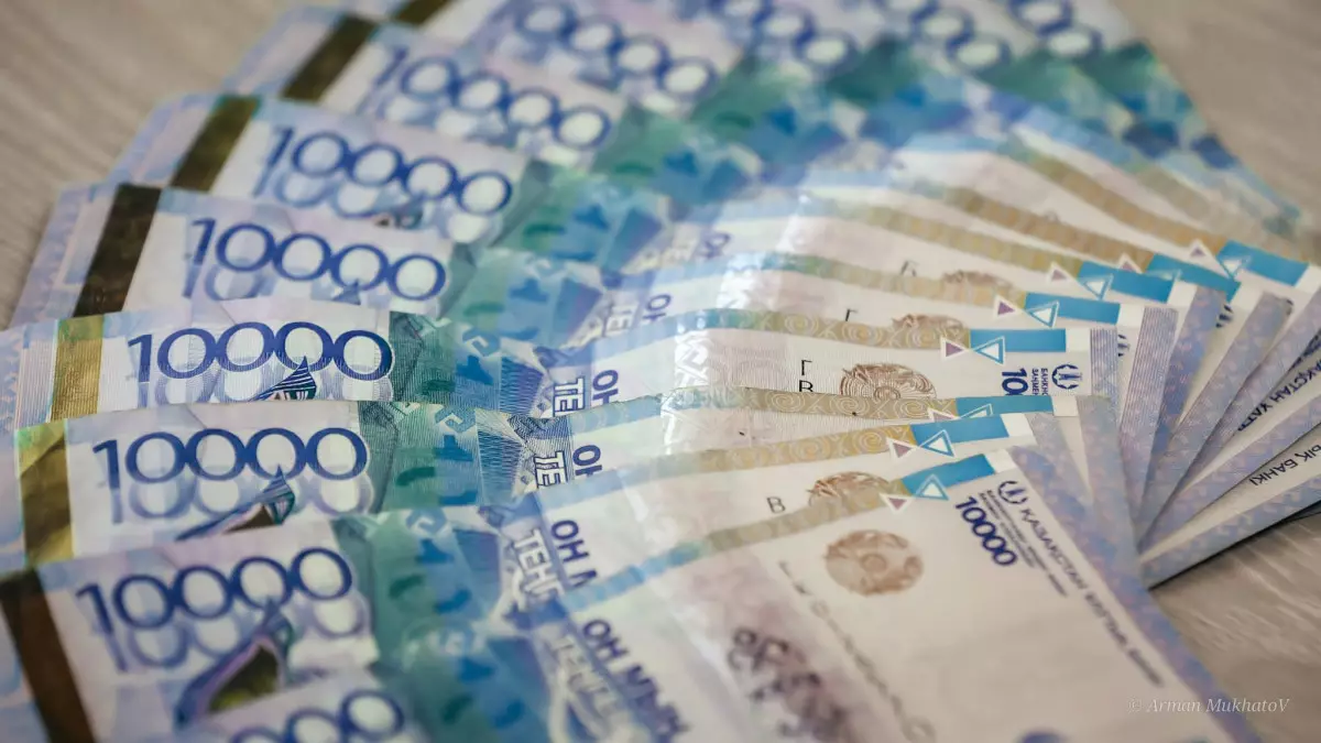 8,7, млн теңге: Қазақстанда кімдер ең көп жалақы сұрайды