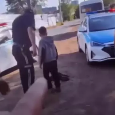 Схватил и поволок в заброшенный двор: прохожие спасли мальчика от неизвестного мужчины
