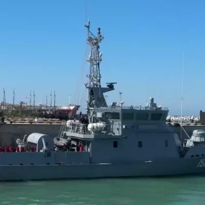 Военные моряки Казахстана провели учебный поход в Каспийском море