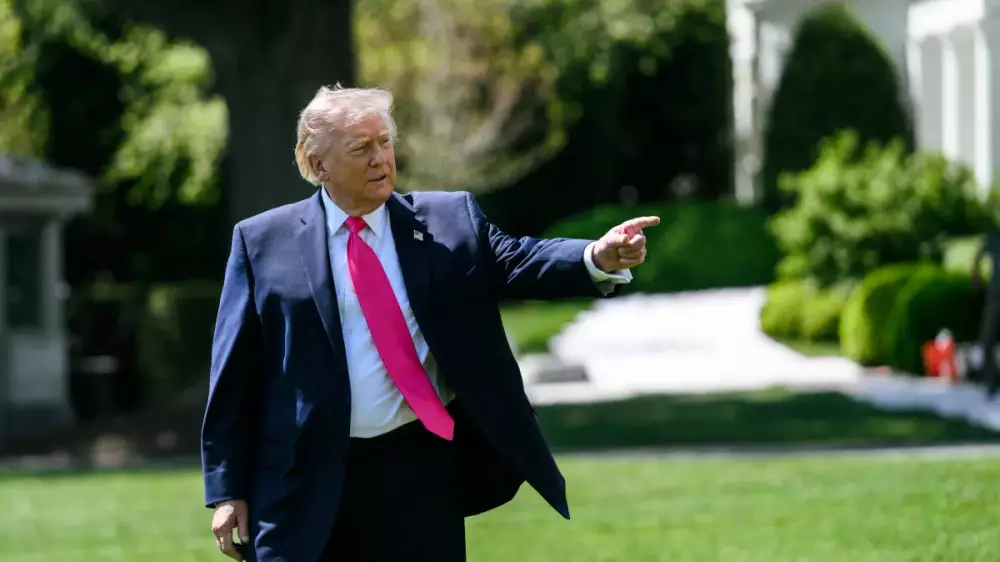 Трамп заявил, что Иран “заплатит цену“ за затягивание переговоров о сделке