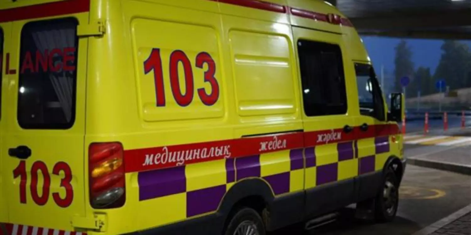 Павлодарда ер адам жедел жәрдем бригадасына пышақпен шабуыл жасады