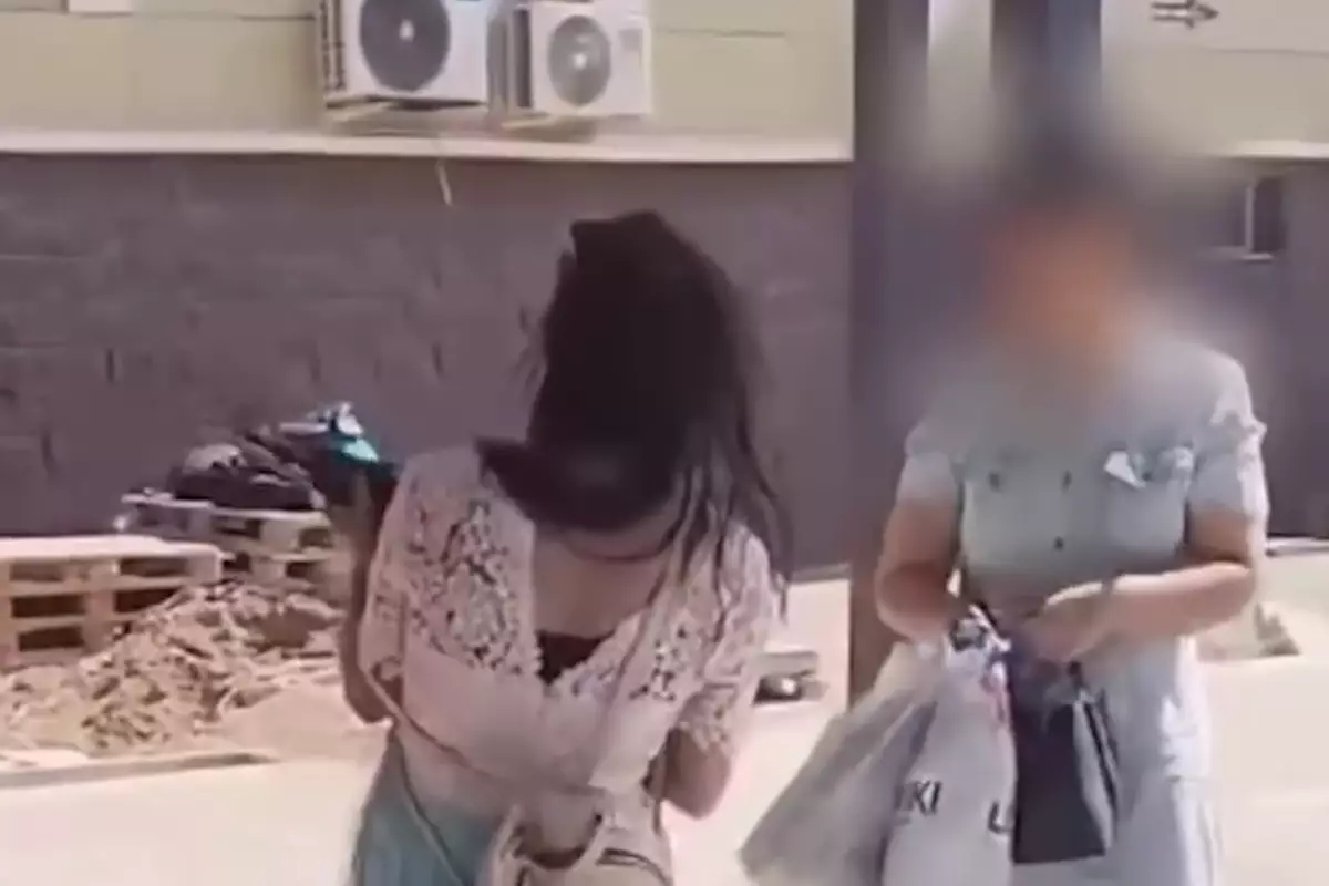 Женщину с автоматом наказали в Астане