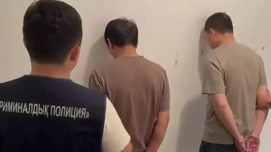  Шетелдіктер Шымкент - Астана рейсінде 8 миллион теңгеге жуық ақша ұрлаған 