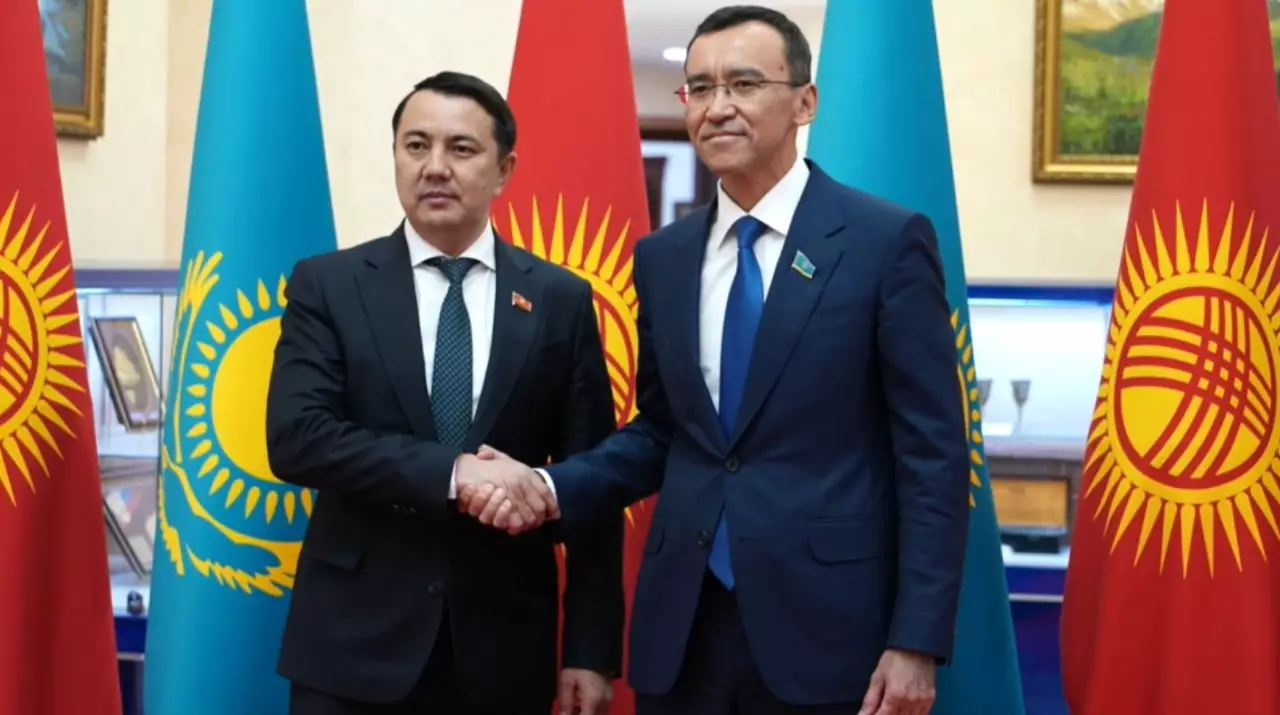 Сенат спикері Қырғызстан Жогорку Кенешінің Төрағасымен кездесті