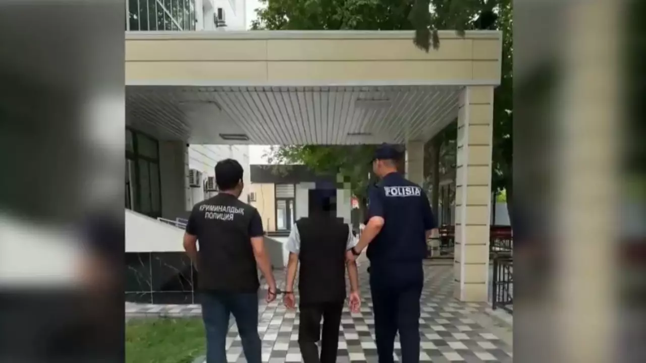 Подозреваемый в интернет-мошенничестве задержан в Туркестанской области