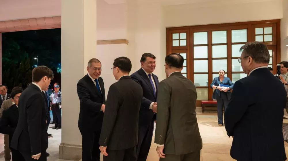 “JD қалтамызда“. Alibaba-ның басты бәсекелесі Алатау жобасына қызығушылық танытты