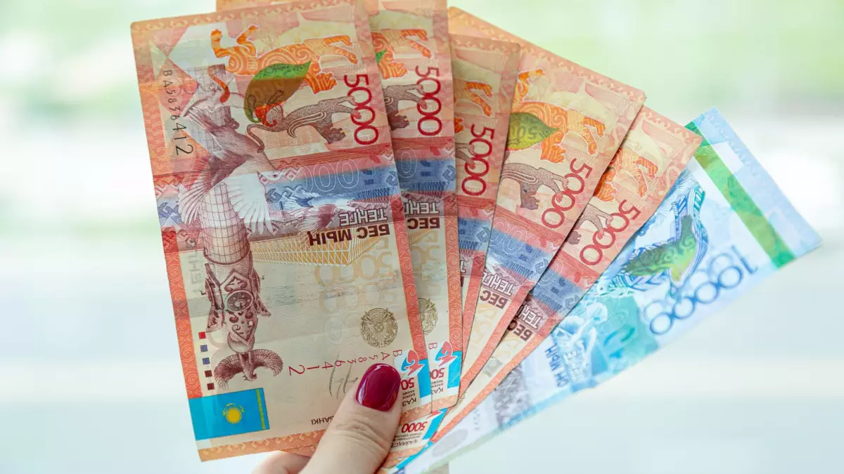 Свыше 70 млн тенге вложили актюбинцы "брендовый магазин"