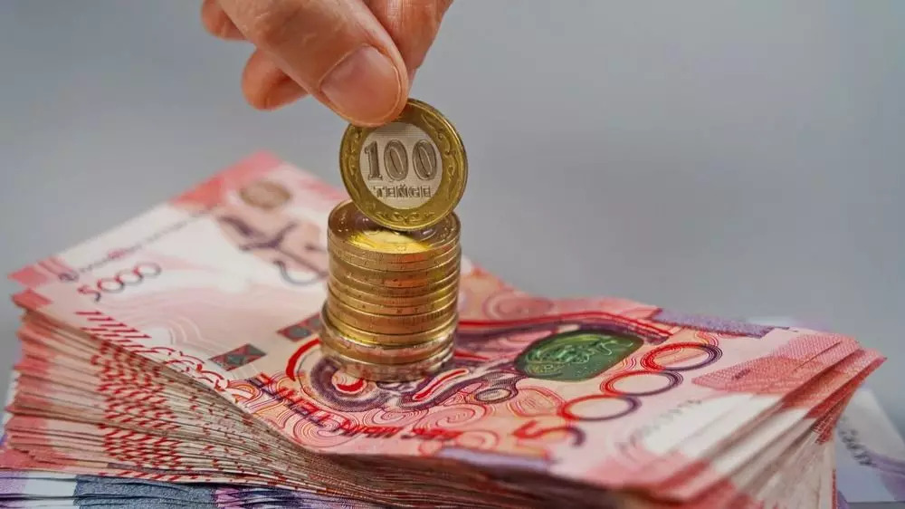 Тенге укрепился на фоне продаж иностранной валюты