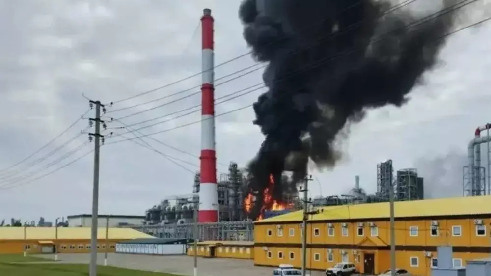 Дрондар Ресейдегі ірі МӨЗ-ге шабуыл жасады