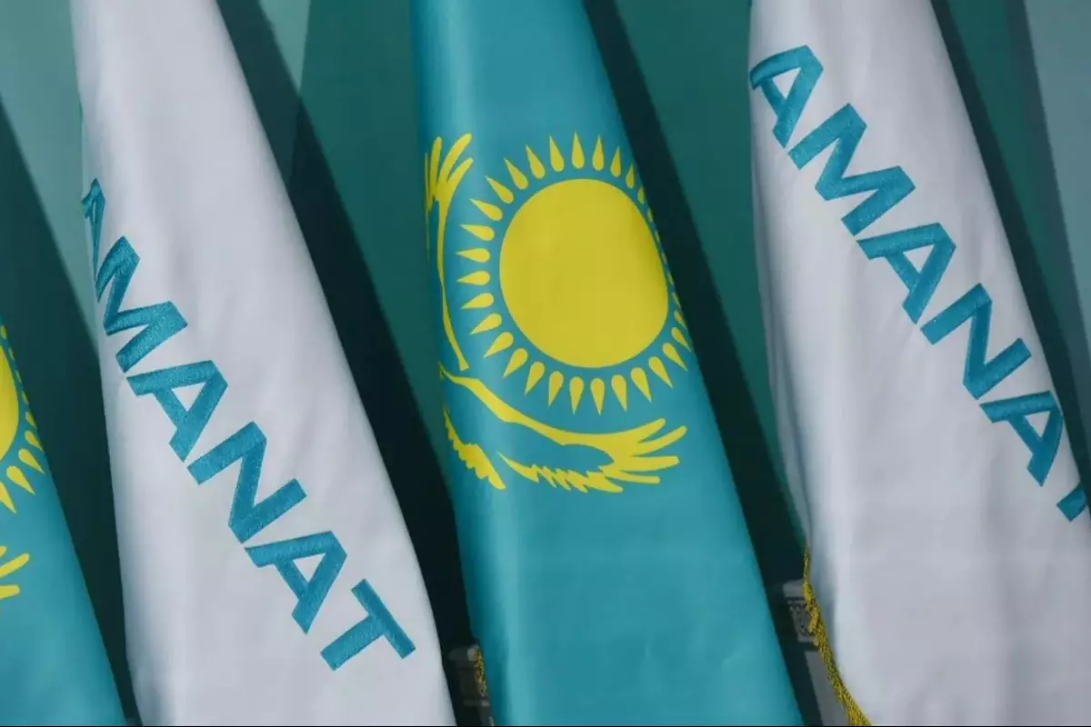 «Вступаем в новую эру»: Amanat может объединить усилия с другой партией в Казахстане