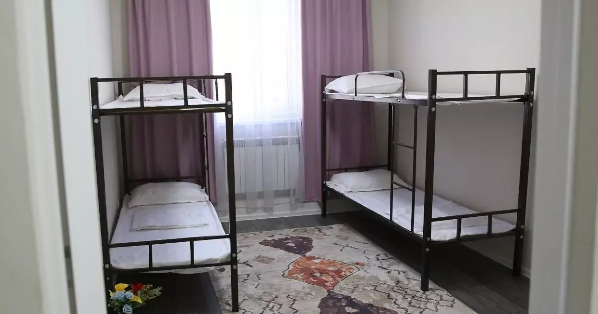  Жатақхана жетіспейді: Депутат студенттердің жертөлелер мен уақытша үйлерде тұрып жатқанын айтты 