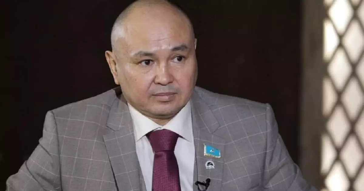 `Аманат` пен `Әділет` партиялары біріге ме: Ерлан Саиров жауап берді 