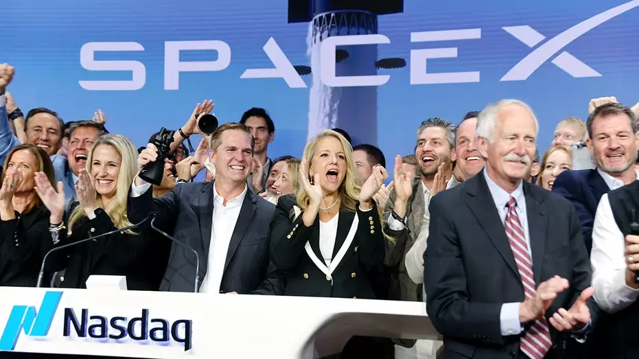 Компания SpaceX установила новый рекорд по первичным публичным размещениям акций, и вот пятерка крупнейших в мире.