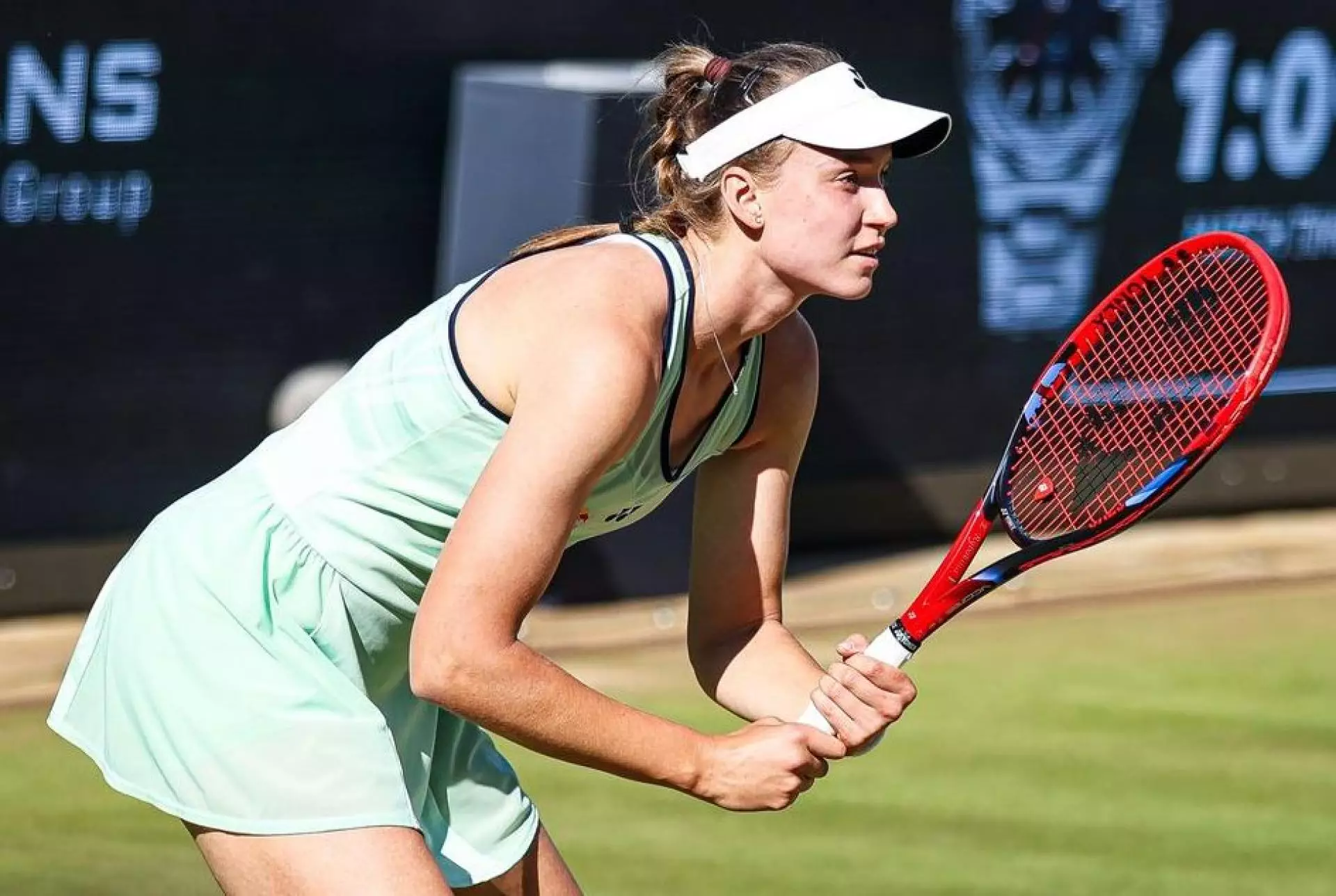 Рыбакина провела два матча за день и вылетела с турнира WTA 500
