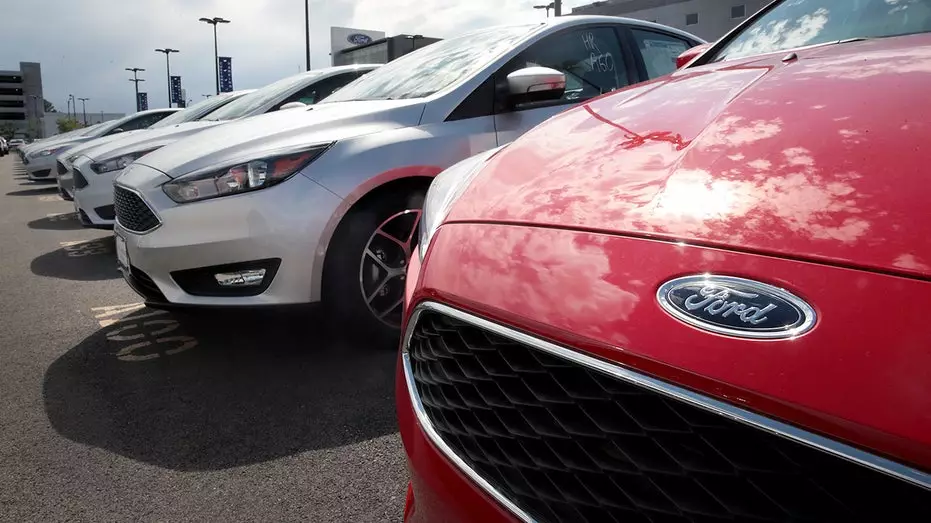 Ford отзывает более 255 тысяч автомобилей Focus из-за риска остановки двигателя.