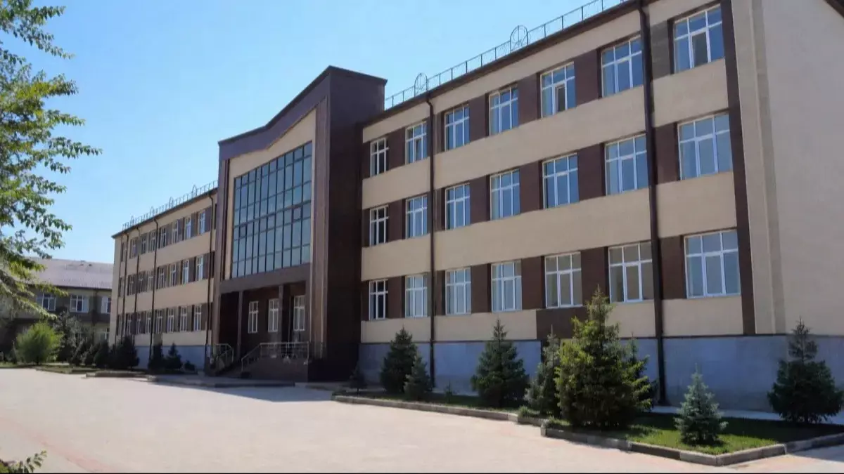  Докторантура бітіргендер енді мектепте де жұмыс істей алады 