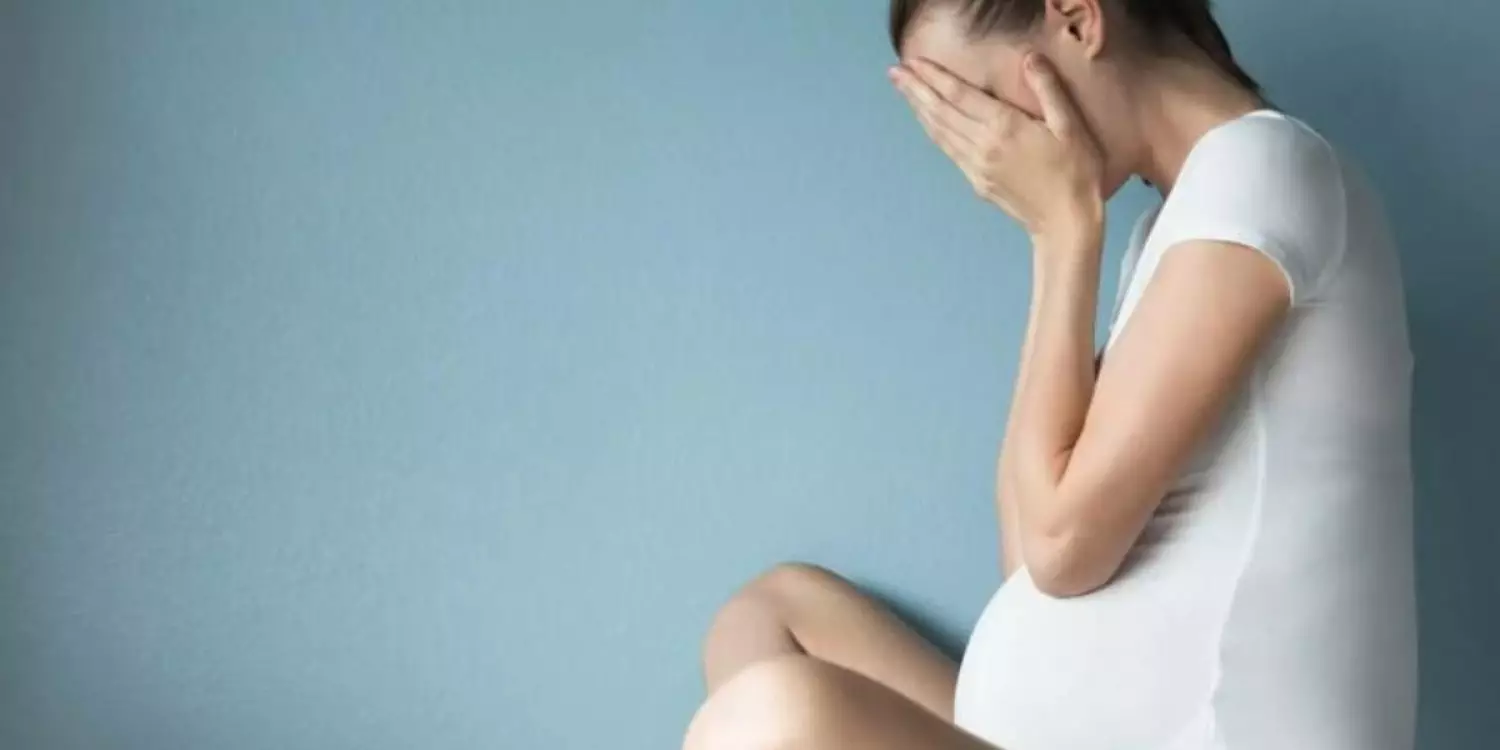 «Ұлым жоқ кезде мен ойнаймын»: 65 жастағы қайын атасы жүкті келінін зорлады деп айыпталды