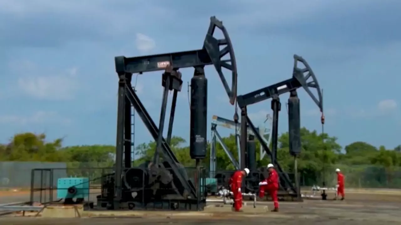 Нефть подешевела после сделки США и Ирана