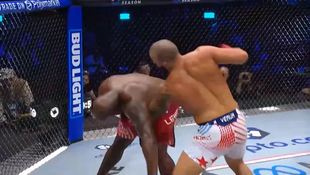 Четвёртым нокаутом подряд обернулся турнир UFC в Белом доме