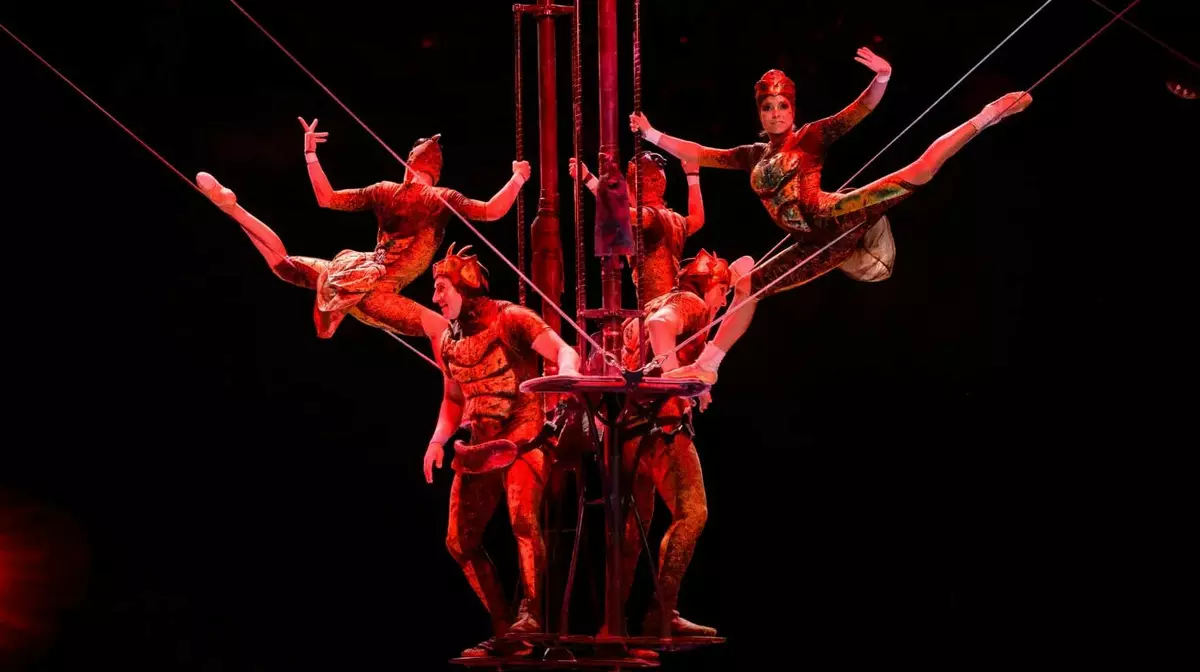 Два Boeing и $5 млн: как Cirque du Soleil привезли в Казахстан
