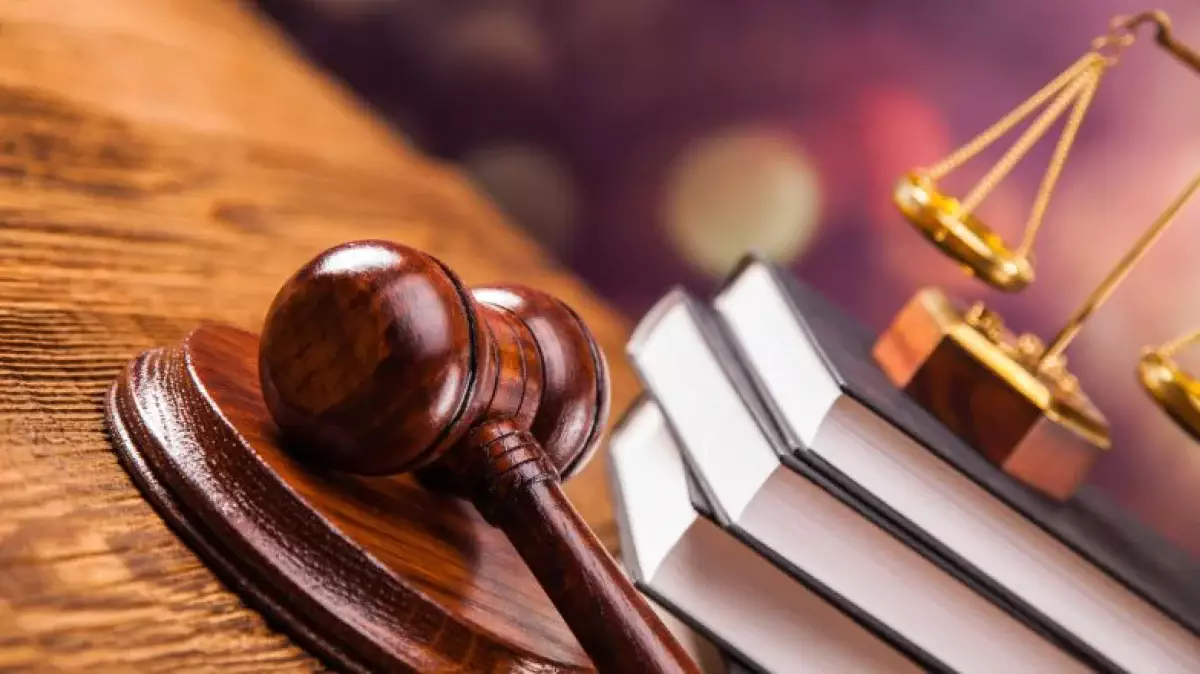 Суд опроверг заявление главреда КазТАГ Амира Касенова об истечении срока домашнего ареста