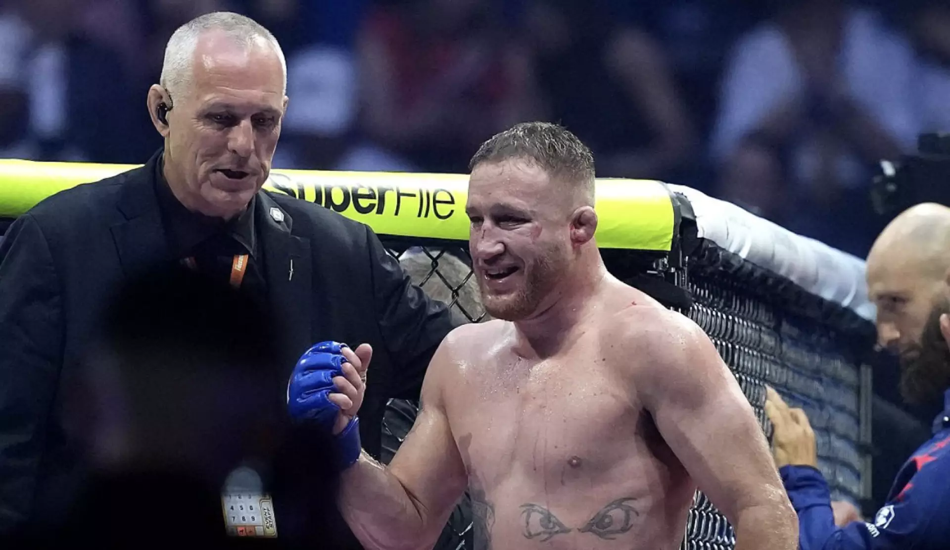 Гейджи нанес Топурии первое поражение и стал чемпионом UFC