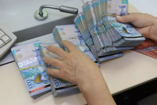 Желіде басталған махаббат 1 млн теңге шығынмен аяқталды