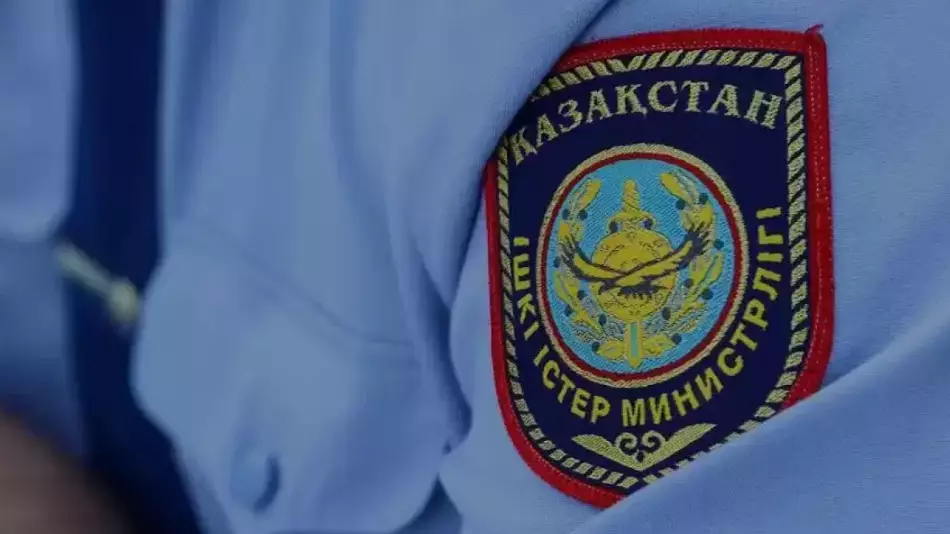 Ұлытау облысында офицерлер куәгерден 5 миллион теңге бопсалаған