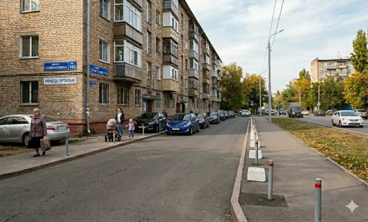 Қазақстанда тұрғын үйлердің жанына көлік қоюға тыйым салына ма?: Министрлік желіде тараған ақпаратқа жауап берді