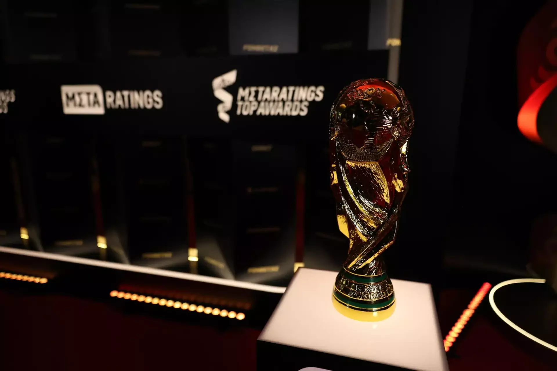 Вечер победителей: как в Алматы прошла третья премия Metaratings Top Awards