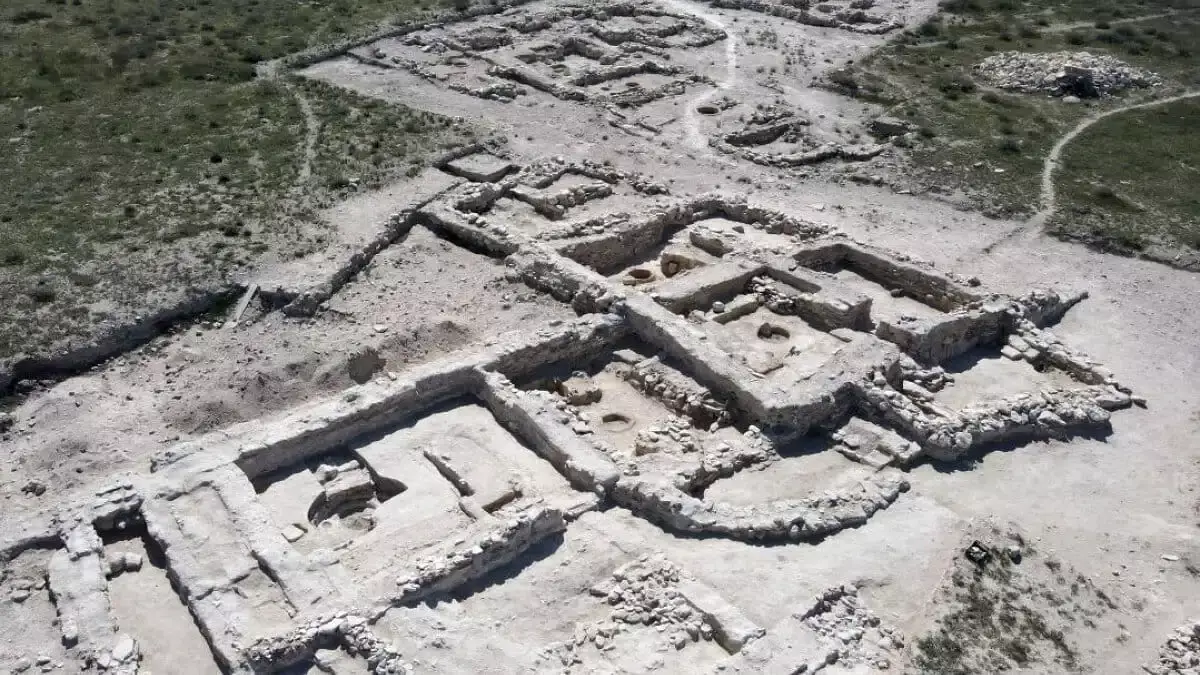 Археологи раскрыли новые тайны городища Каракабак на берегу Каспия