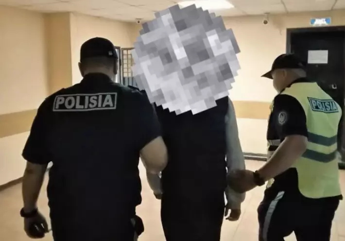 Қарағандыда 18 жастағы жасөспірім полицейлерден қашып, өз әрекетін желіде жариялаған
